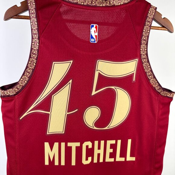 Cleveland Cavaliers Donovan Mitchell No. 45 Red Jersey - Picture 4 of 8